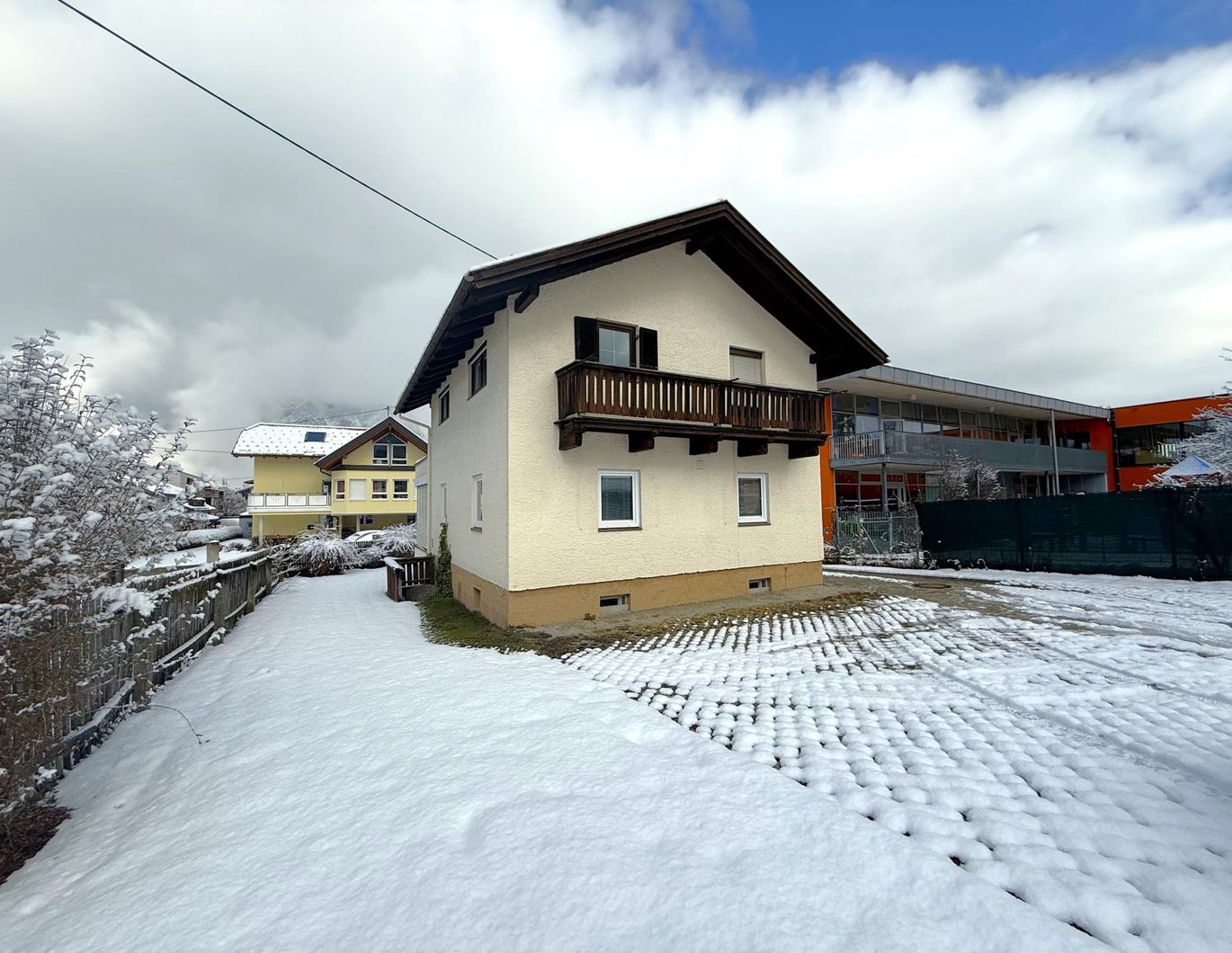 Charmantes Grundstück mit Altbestand - perfekte Basis für Ihr individuelles Familienzuhause