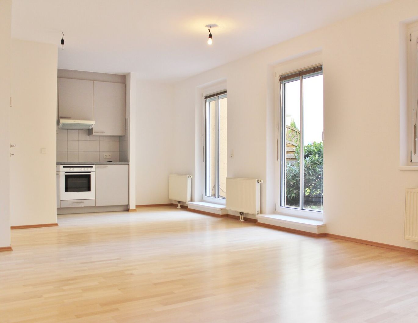 Freundliche 2 Zimmer Eigenhaus mit Garten!