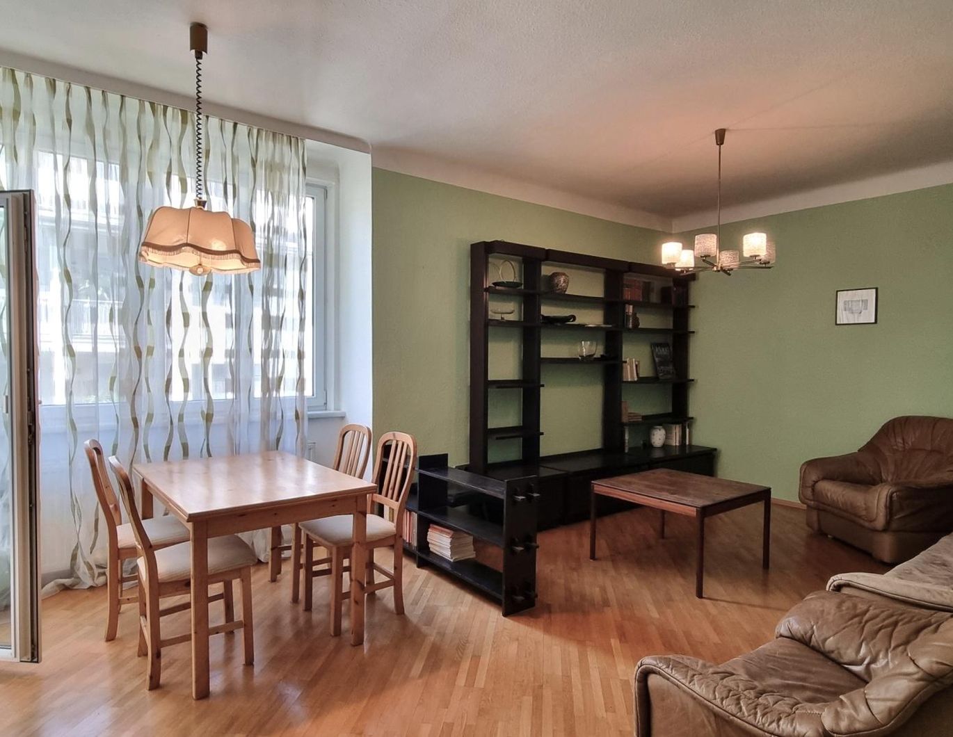 2-ZIMMERWOHNUNG MIT LOGGIA UND LIFT NÄHE SCHLOSS SCHÖNBRUNN