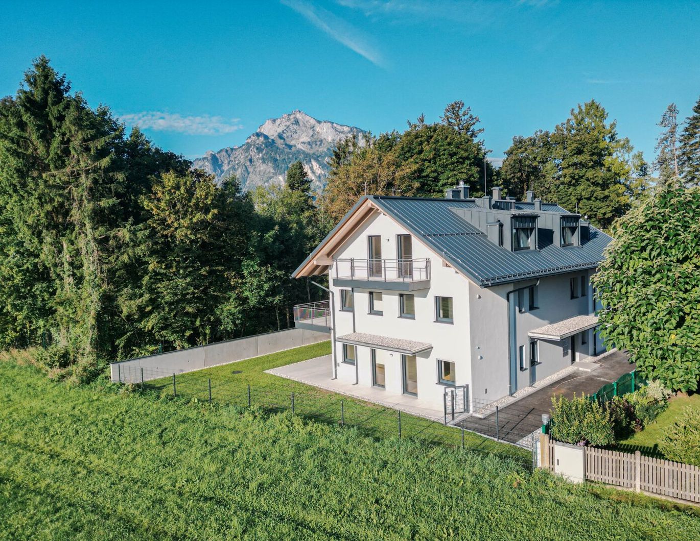 EXKLUSIVE GARTENWOHUNG IN ANIF!