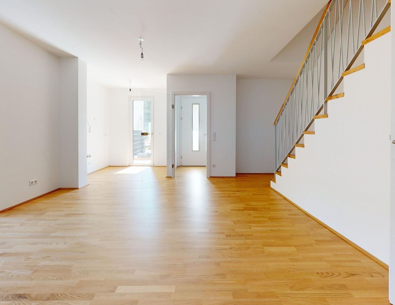 Exklusives Stadthaus - ERSTBEZUG