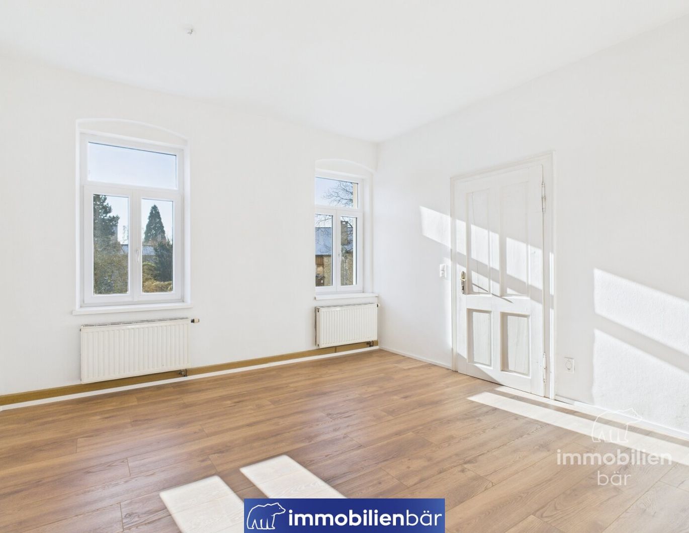 Erstbezug nach Sanierung - stillvoll. charmant. zentral - 3 Zimmer Altbauflair - CITY STUDIOS RIED