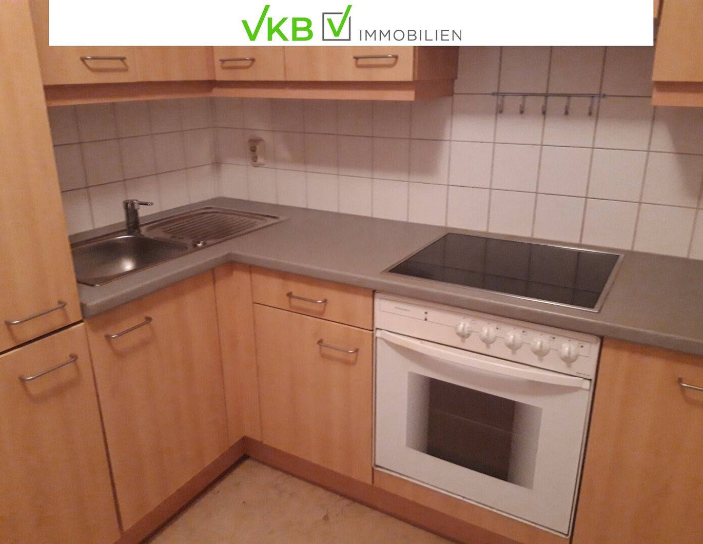 Stadtplatz Grieskirchen: Dachgeschoßwohnung zu vermieten!