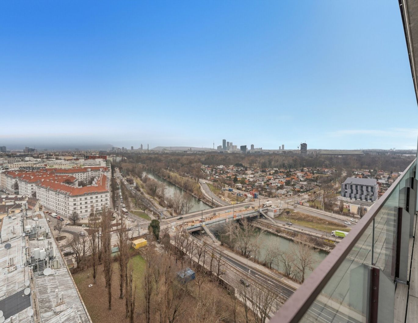 Wohnen über den Dächern Wiens mit Bergblick