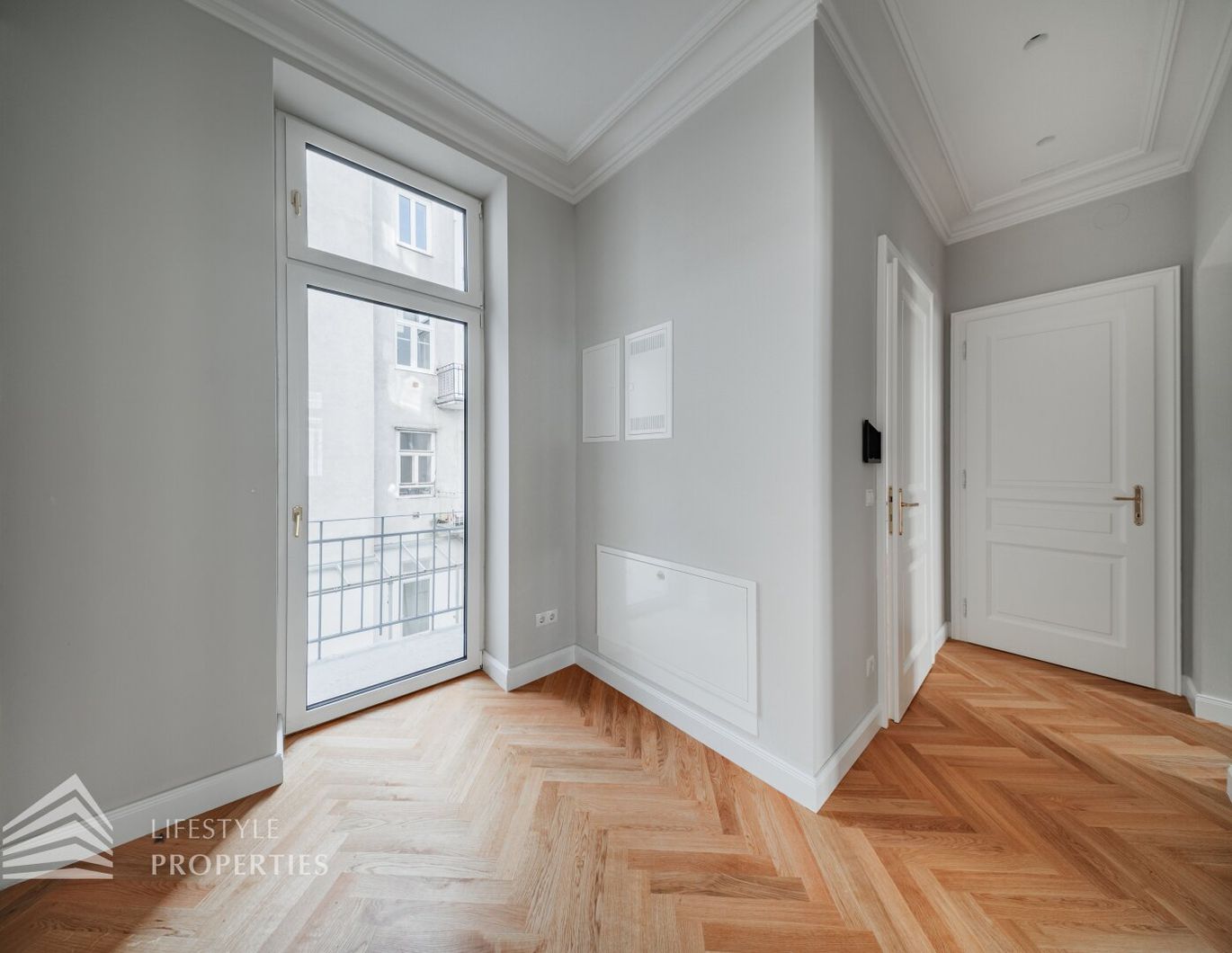 Moderne 4-Zimmer Wohnung mit Loggia