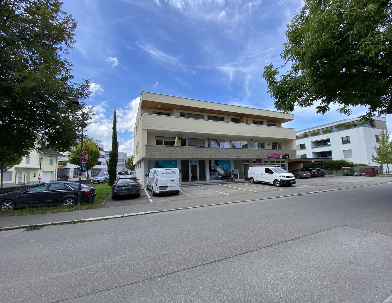 Zentral wohnen in Lustenau: 3 Zimmer Wohnung mit Balkon und Parkplatz