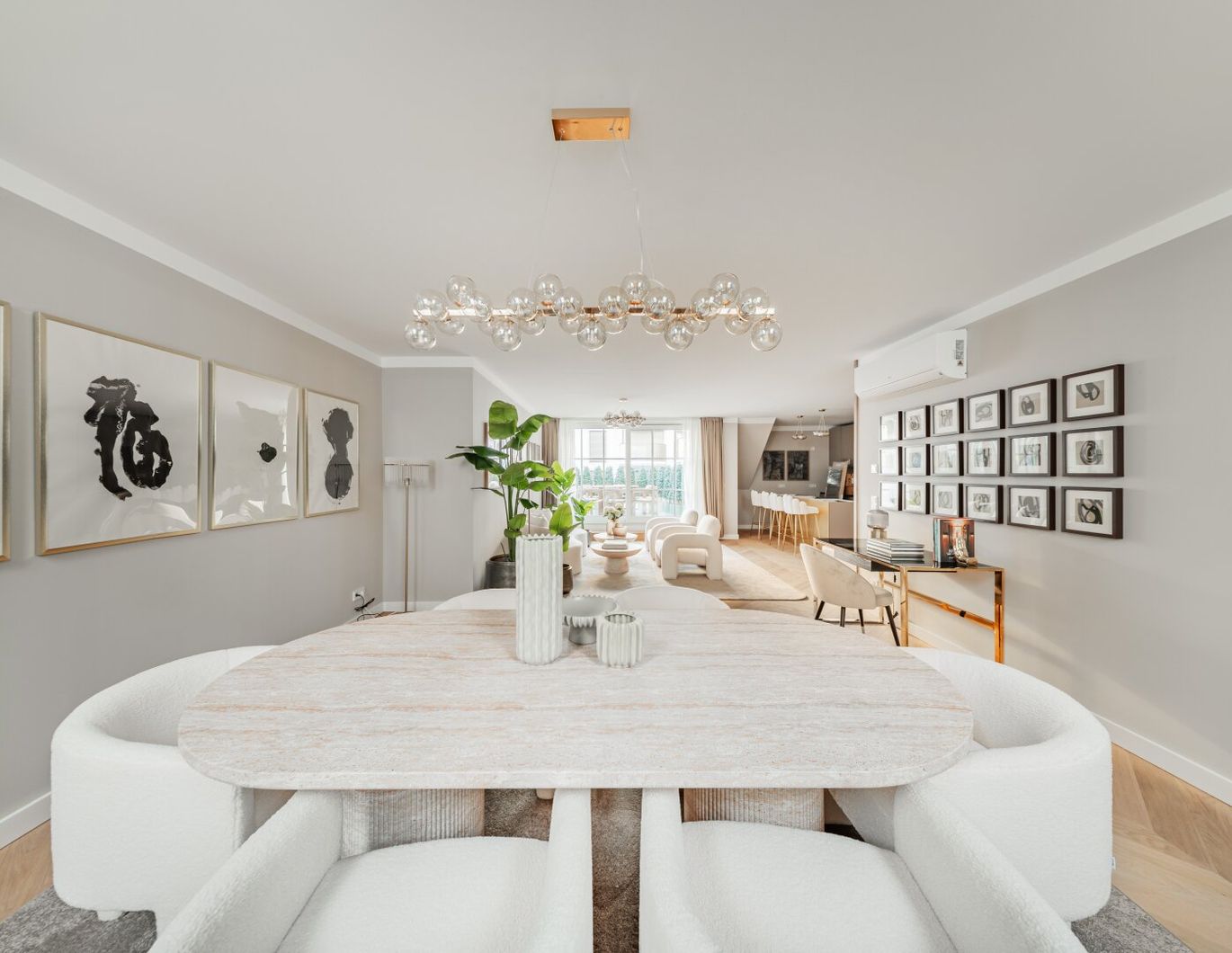 THE FUSION! Großzügige 3-Zimmer-Dachwohnung mit hofseitiger Freifläche