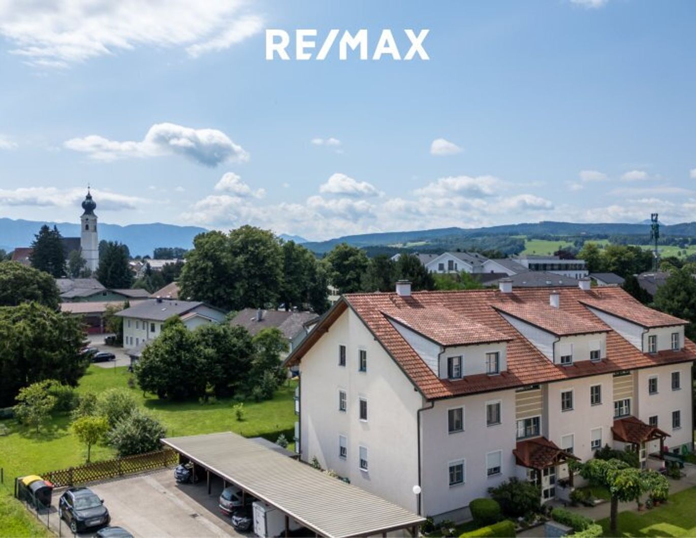 Wohnen in St. Georgen im Attergau - große Eigentumswohnung mit Gebirgsblick