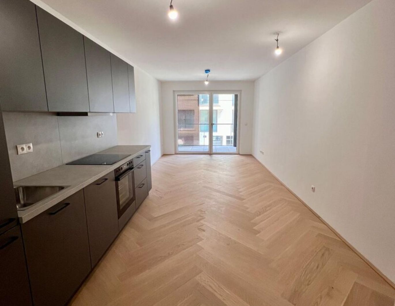 Neuwertige 2-Zimmer-Wohnung mit Loggia in 1210 Wien - Ihr neues Zuhause!