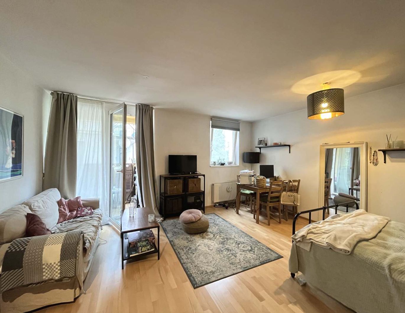 Helle Einraumwohnung mit Balkon inkl. Gemeinschaftsterrasse  - unweit der BOKU!