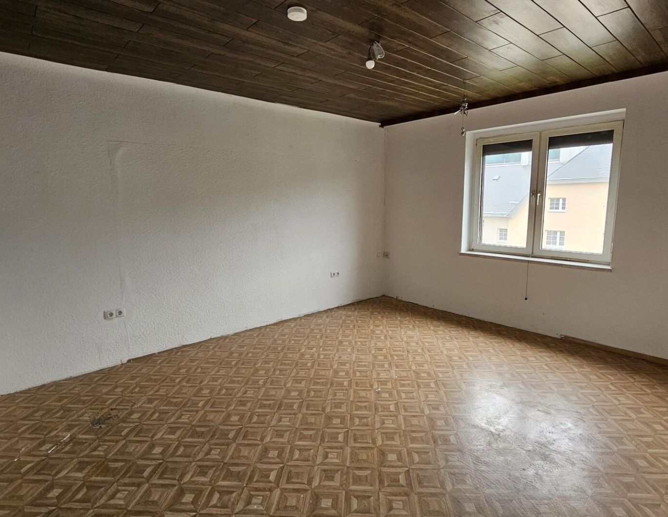 PROVISIONSFREI! HAUPTSTRASSE 72!
