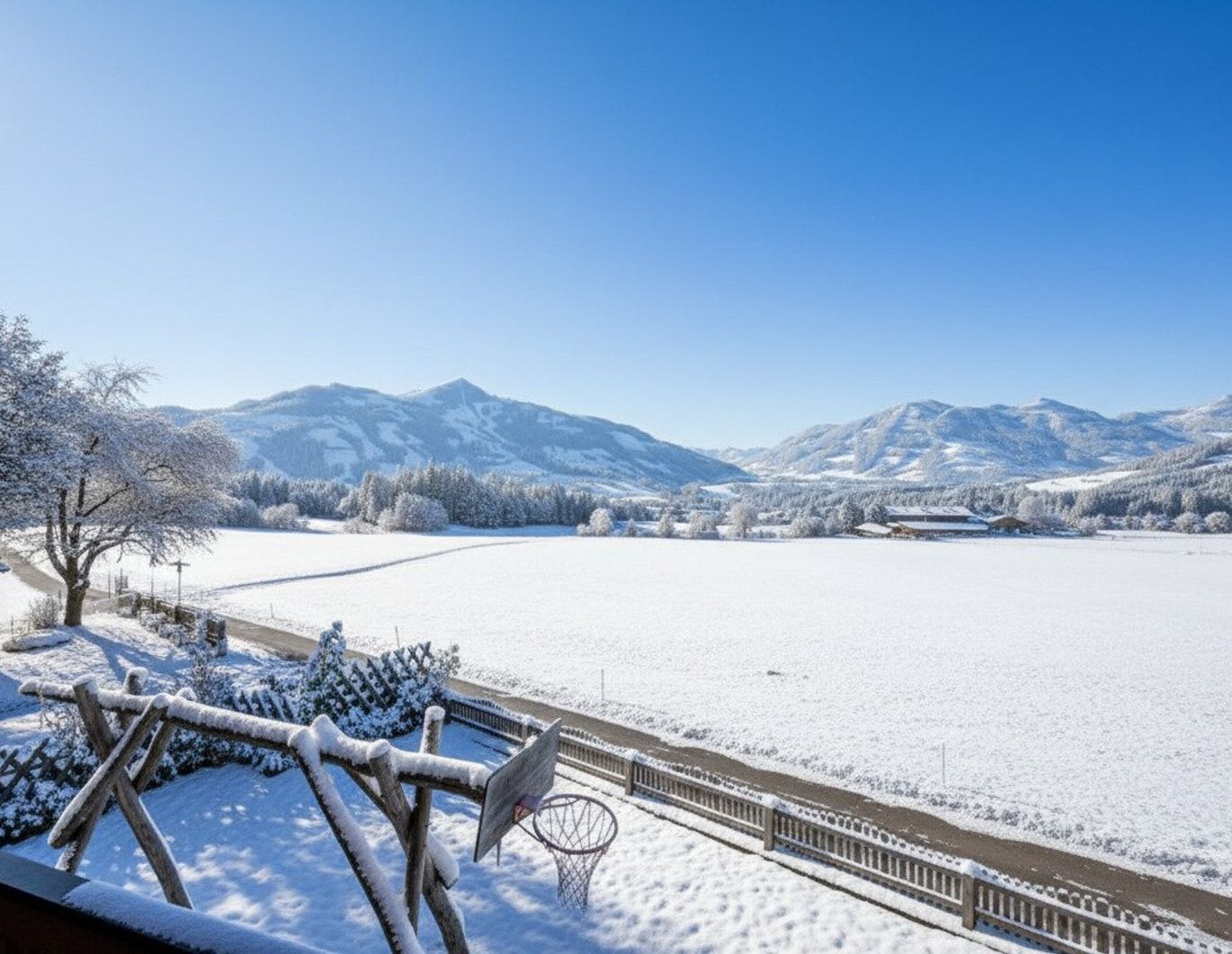 Exklusive Doppelhaushälfte in Hopfgarten - Sonnig, modern & naturverbunden