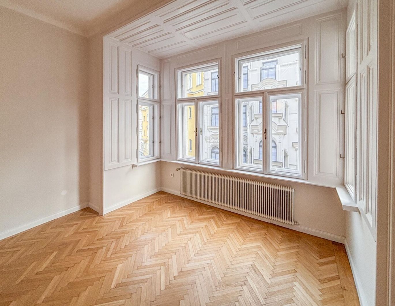 Eleganter Altbau-Erstbezug in der Gumpendorfer Straße