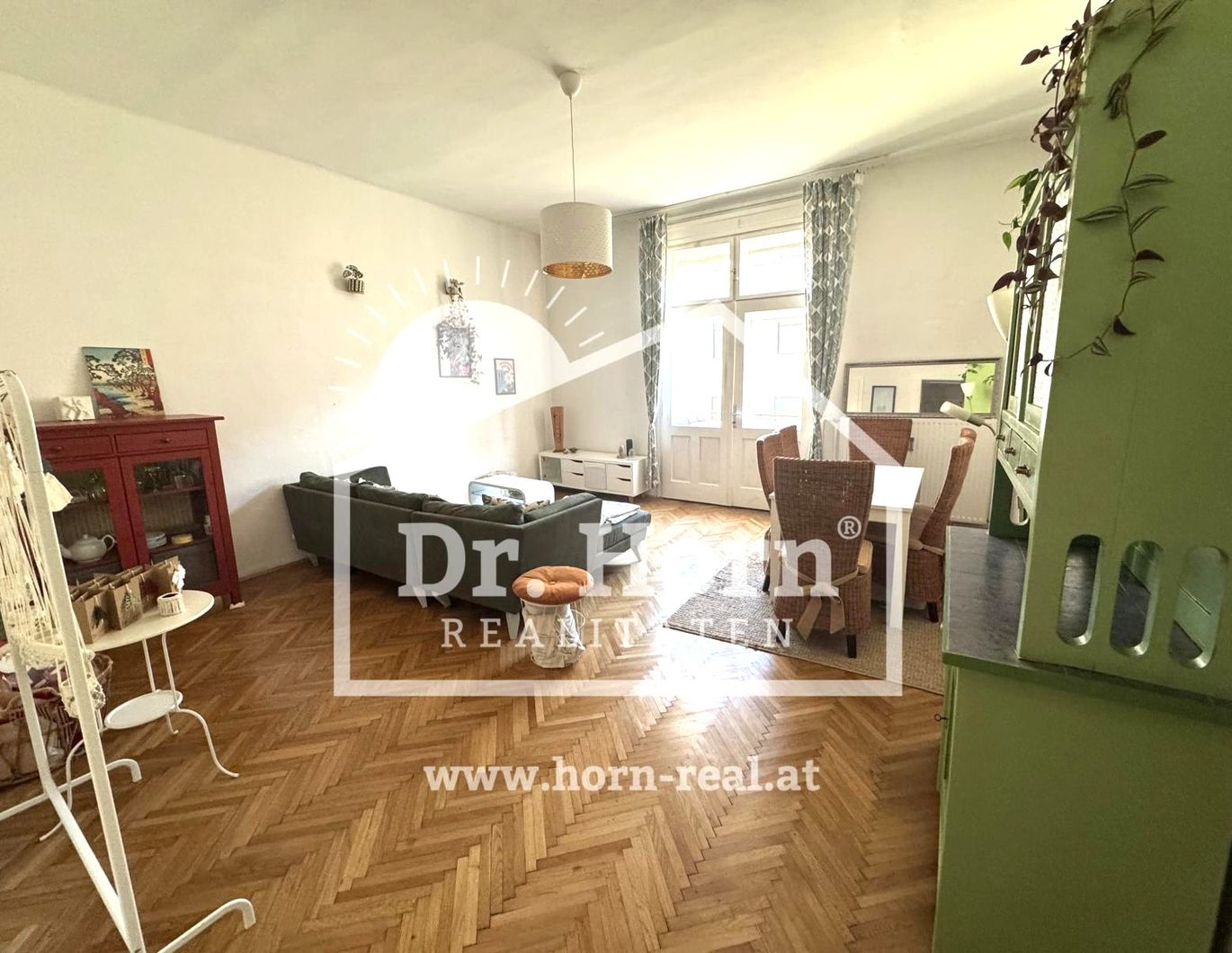 Innenstadt (Nähe Neue Technik): 4 ZI (WG-tauglich) + Wohnküche + 2 Balkone in zentraler Bestlage