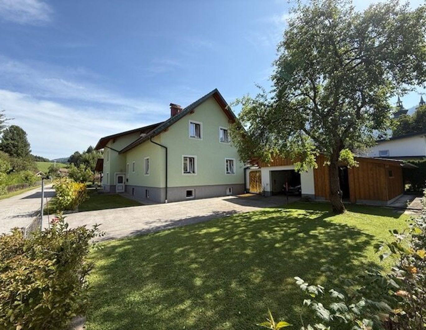 Schönens Haus - Wohnen - Urlaub - Freizeit