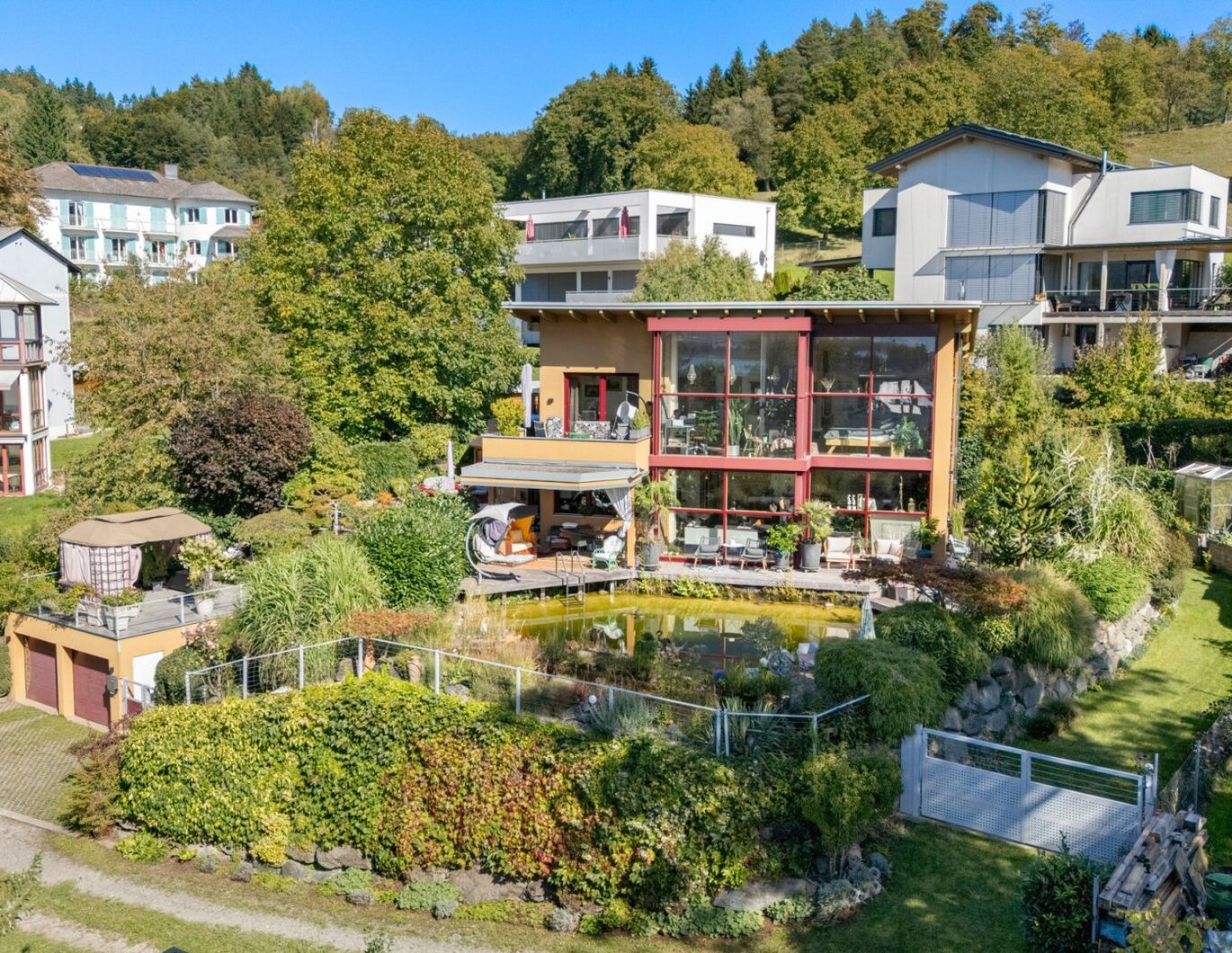 *** Wohnen mit Wörtherseeblick & Schwimmteich in Pörtschach ***