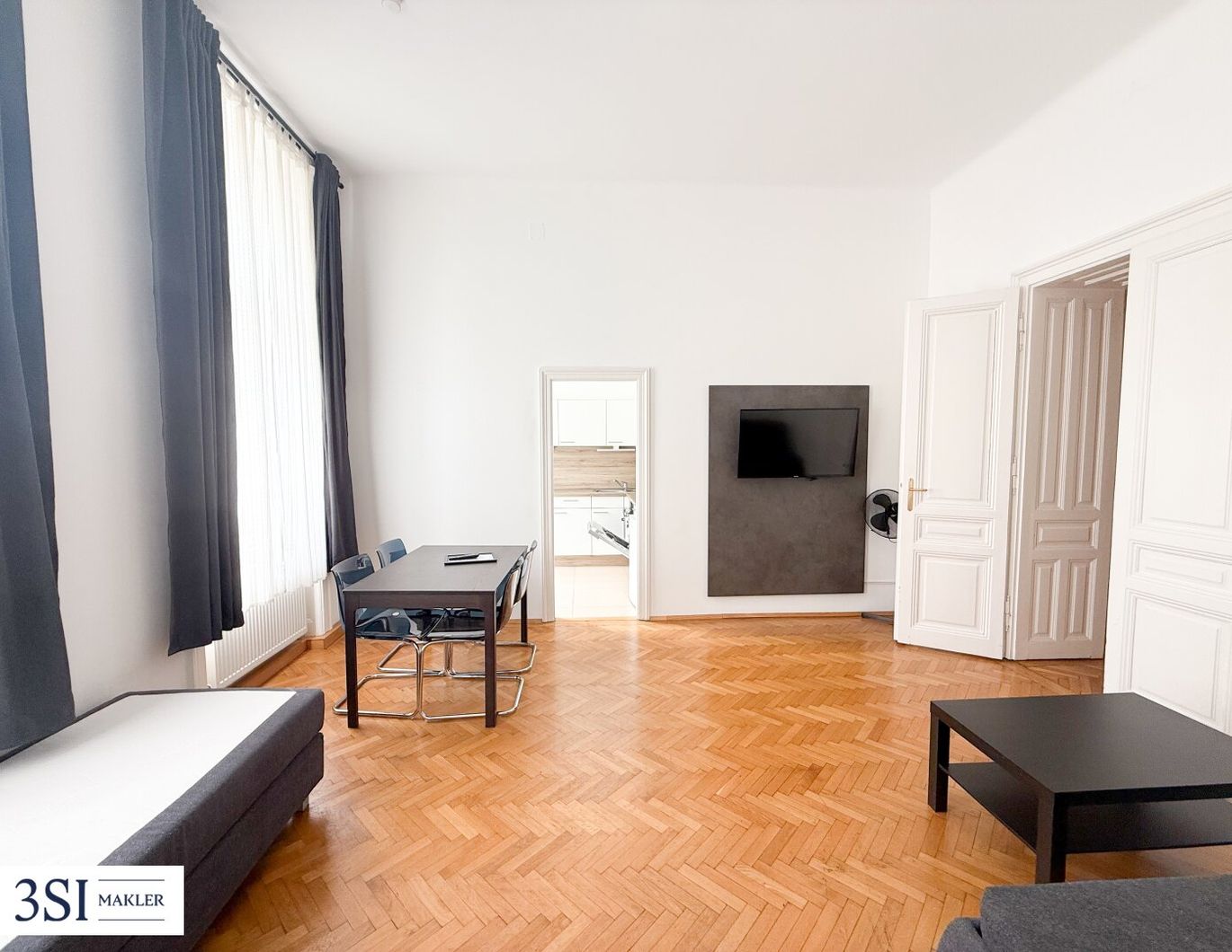 Toplage & Altbaucharme - 2-Zimmer-Wohnung in Mariahilf