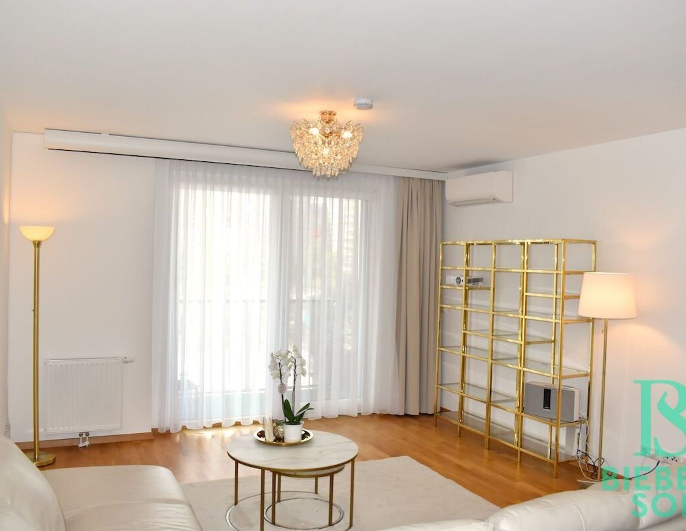Hochwertige 4-Zimmer-Wohnung mit XL-Balkon, top Infrastruktur und Extras