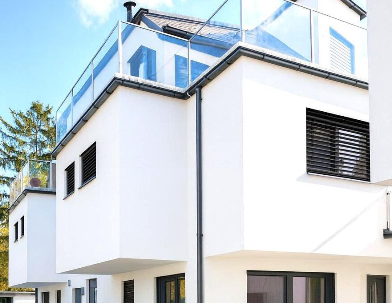 Neuwertige Maisonette in 1220 Wien: 4 Zimmer, Balkon, Terrasse & KFZ-Stellplatz!