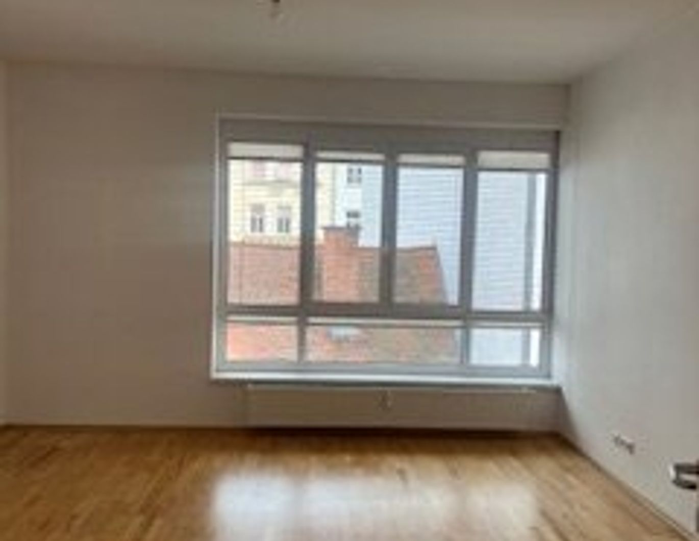 Studentenhit: Moderne 2-Zimmer-Wohnung in Graz: lichtdurchflutet, gepflegt, zentral, mit Aufzug - Nähe Kunsthaus und Nähe Bad zur Sonne!