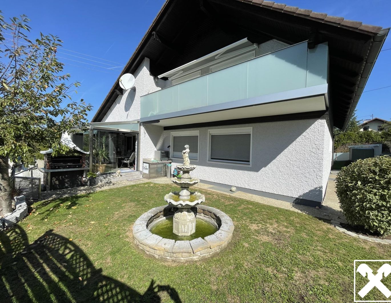 Gemütliches Wohnhaus in ruhiger Siedlungslage, 2 getrennte Wohneinheiten