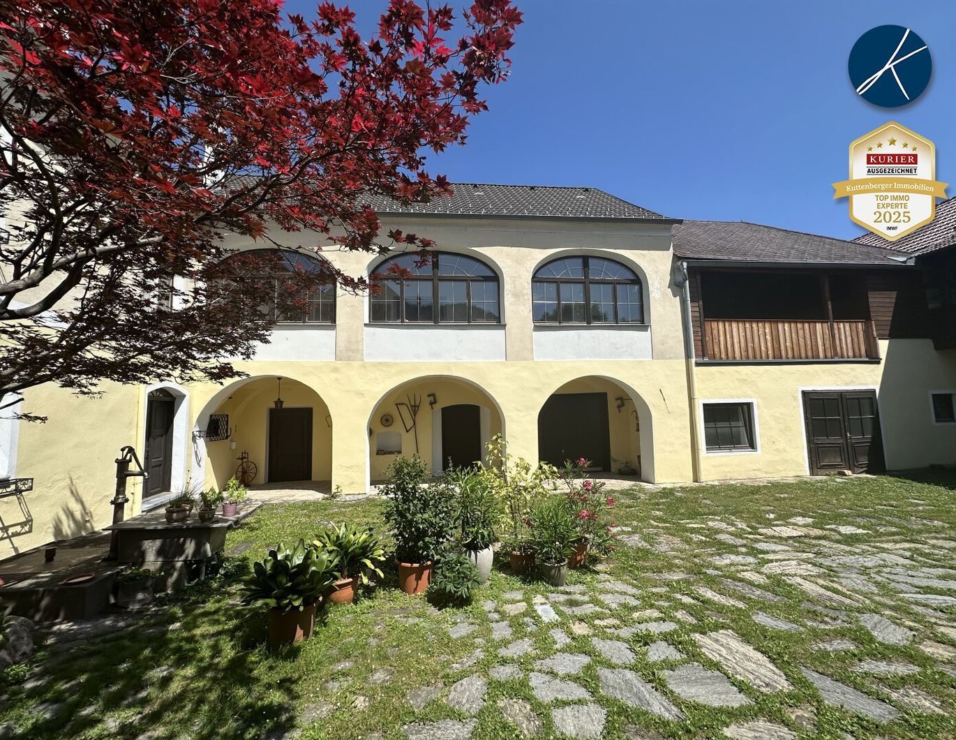 Großzügiges Haus mit Potenzial in guter Lage von Furth bei Göttweig