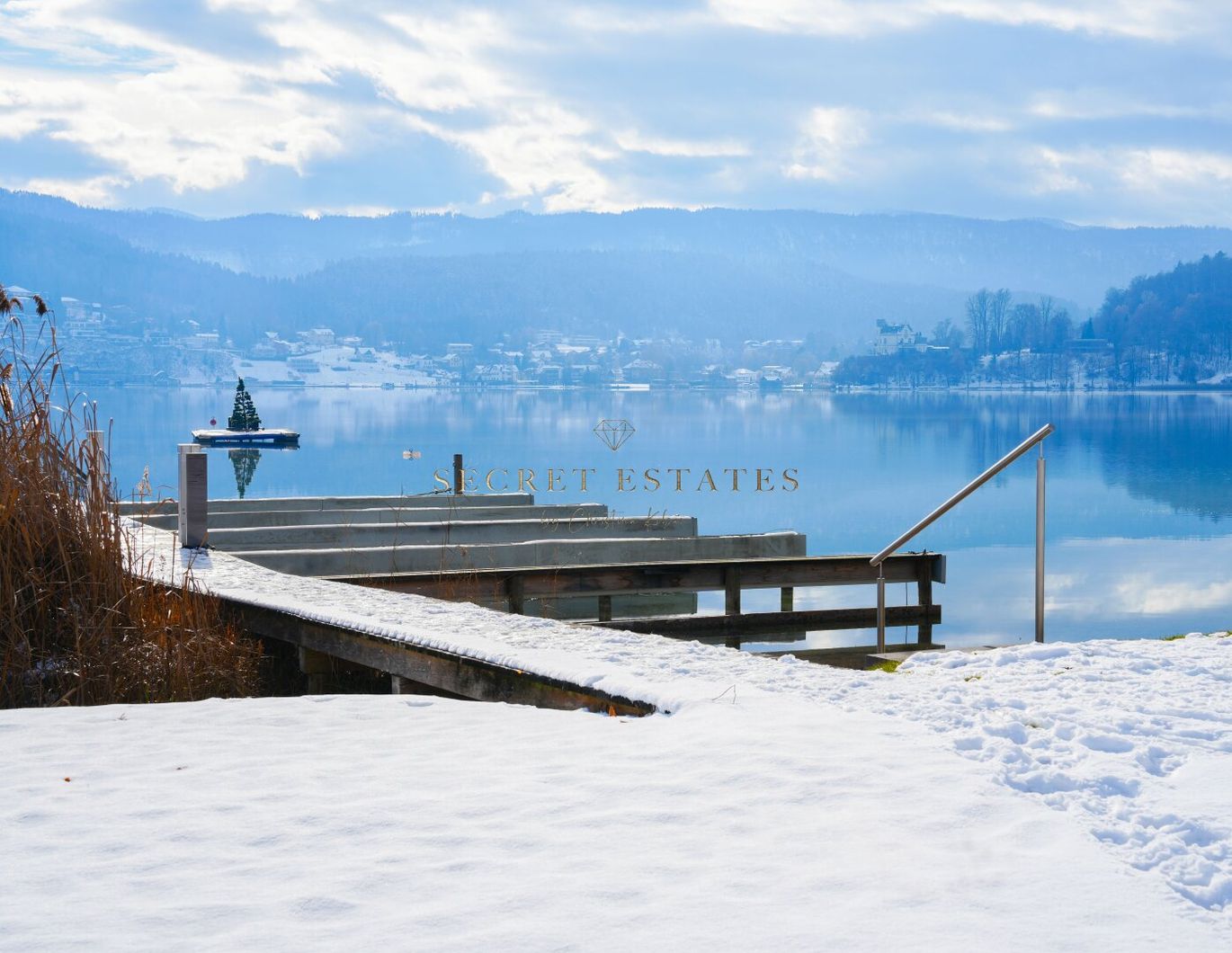 SEETRAUM in 1. Reihe - Atemberaubende Seewohnung am Wörthersee-Nordufer