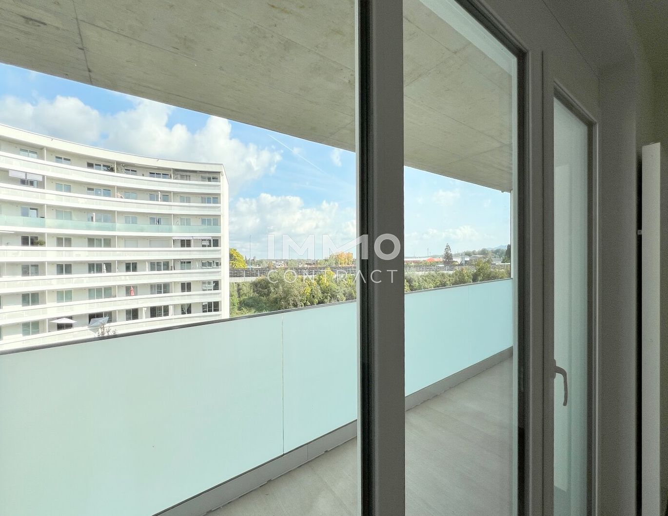 KREMSER WOHNKONZEPT - TOP43/3.OG frei finanziert - Eigenmittel € 197.041,90 +2 KFZ-TG € 35.161,74 > Gesamtkaufpreis € 232.203,64