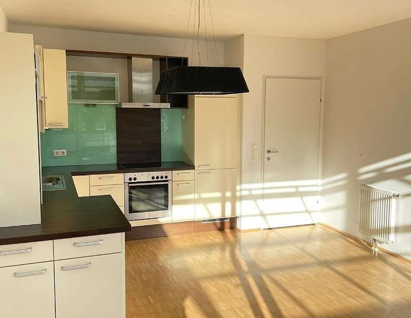 K3 - Hallein - neuwertige 3-Zimmerwohnung mit sehr großer, sonniger Terrasse und Tiefgaragenplatz zu kaufen!!!