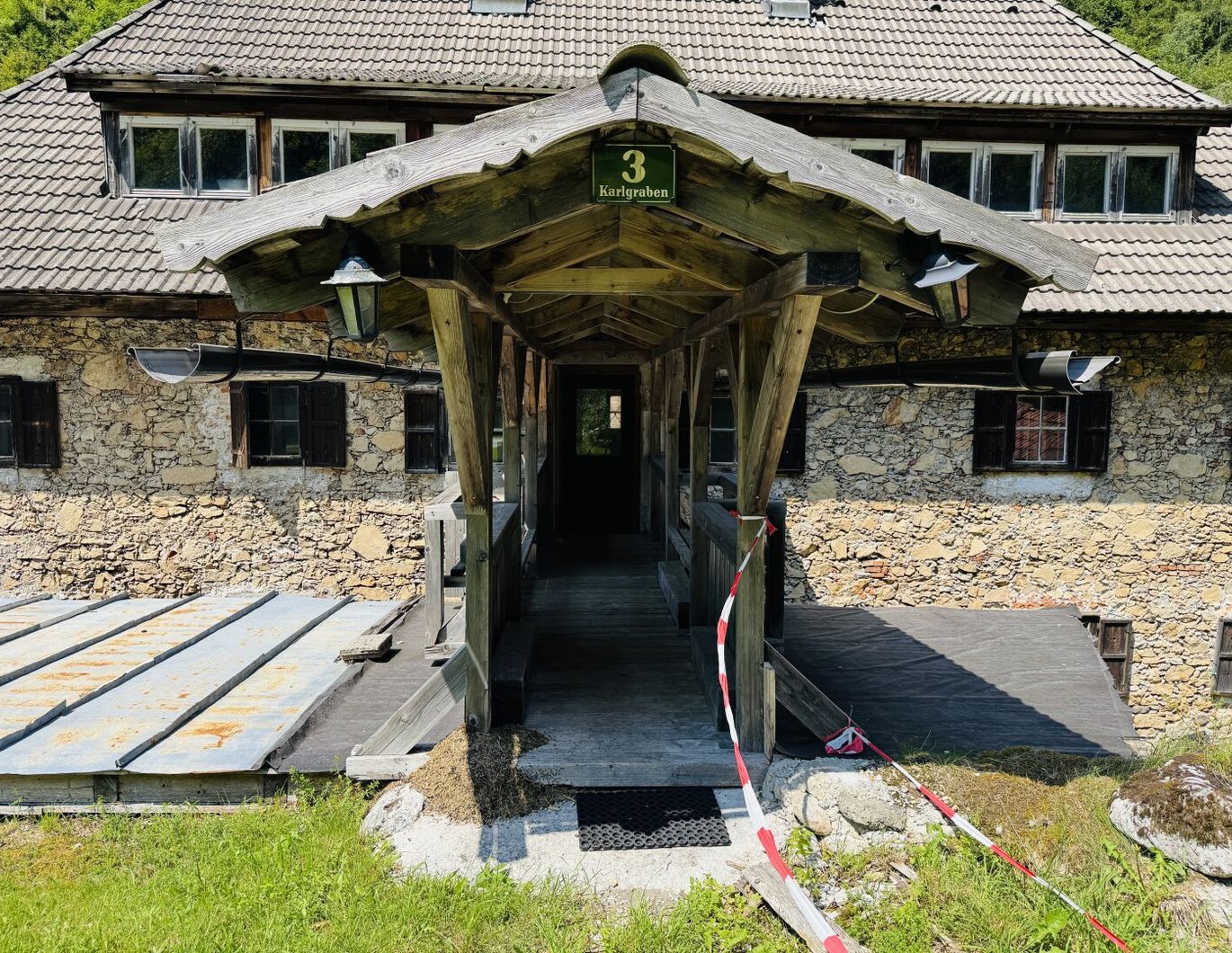 Neuberg a. d. Mürz: Landhaus mit Geschichte und Gestaltungspotential - Ein Sanierungsprojekt mit Charme