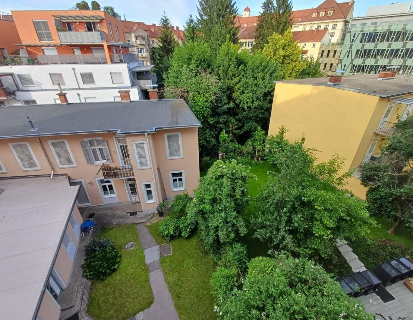 Altbauwohnung Nähe Technik