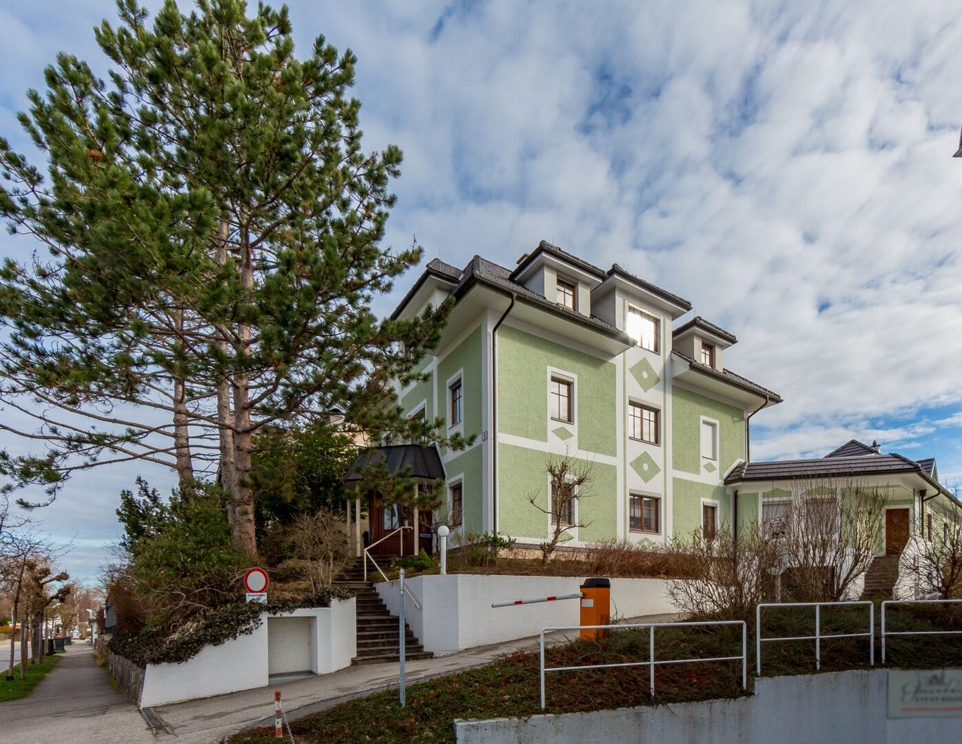 Zentral und ruhig gelegene Stadtvilla