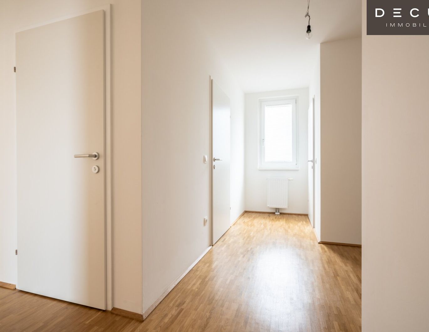 | SOMMERAKTION 1 MONAT MIETFREI | DREI ZIMMER | FOKUS WEST | BALKON