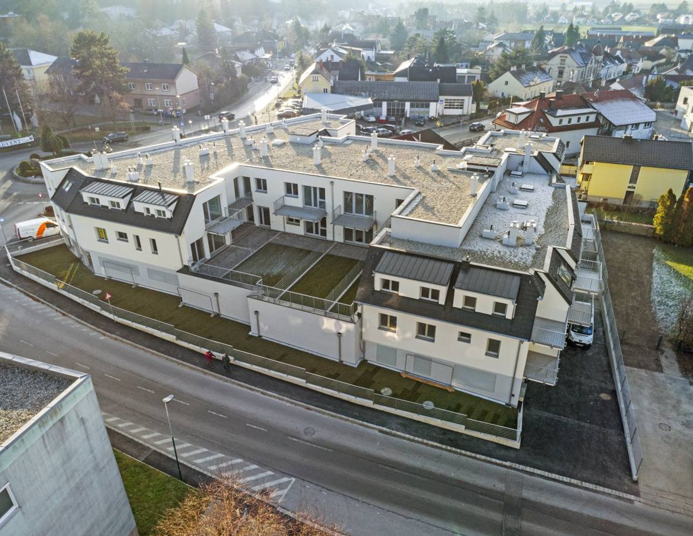 ++ WOHNGLÜCK finden ++ Exklusive DREI Zimmer mit BALKON