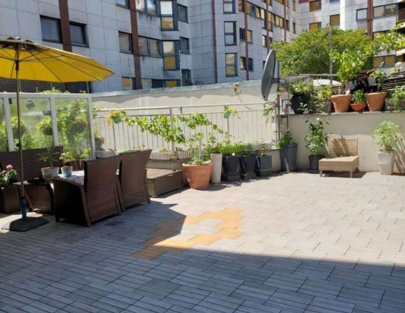 Erholung im urbanen Leben! Toplage mit großer Sonnenterrasse