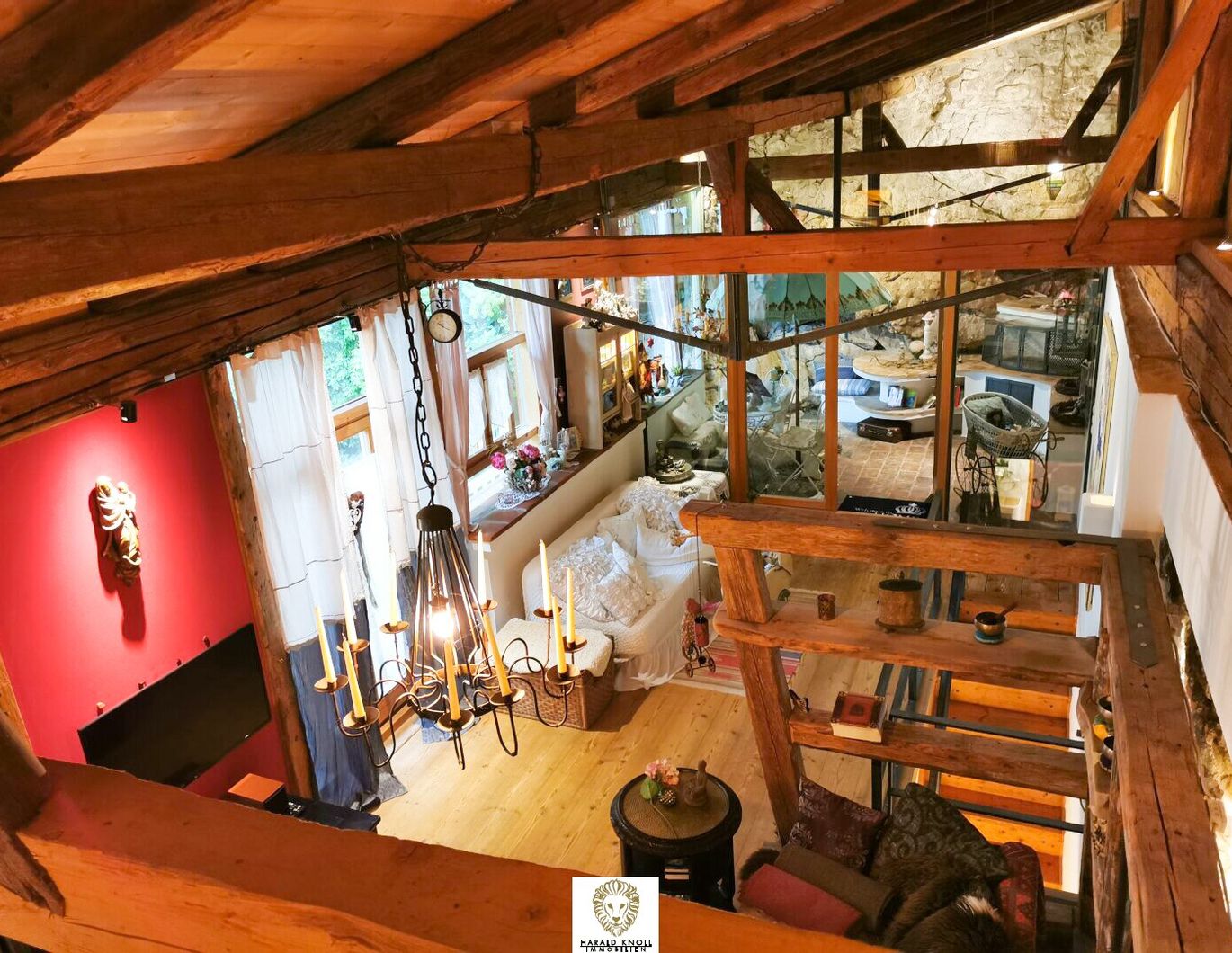 NEU! Reduzierter Preis! Historisches Haus mit zusätzlichen Geschäfts- Büroflächen aus dem Jahre 1577 am Marktplatz