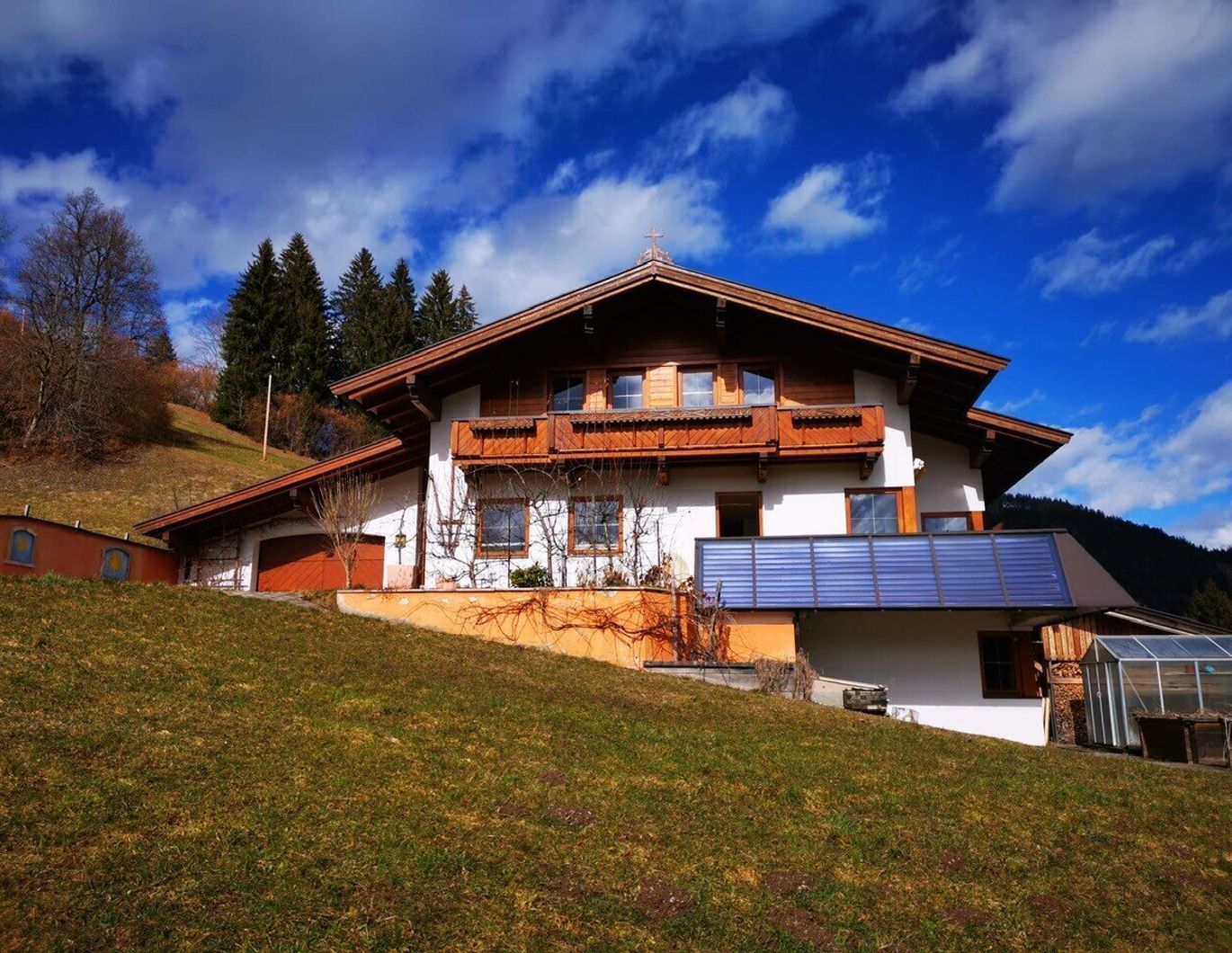 Einmalige Gelegenheit in der Wildschönau - Einfamilienhaus in Bestlage mit Einliegerwohnung u. Freizeitwohnsitzwidmung