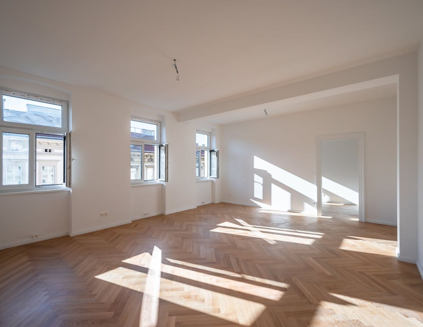 ++NEU++ Fantastische 3-Zimmer Altbauwohnung - Generalsaniert & Stilvoll