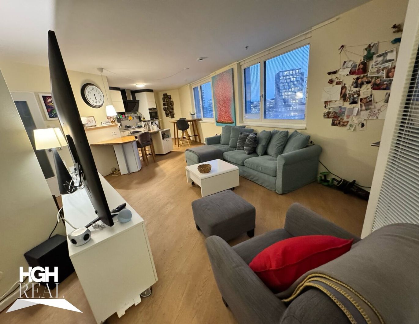 Moderne 2-Zimmer-Wohnung mit Loggia und Garage beim Hauptbahnhof 1100 Wien - Ihr neues Zuhause wartet!
