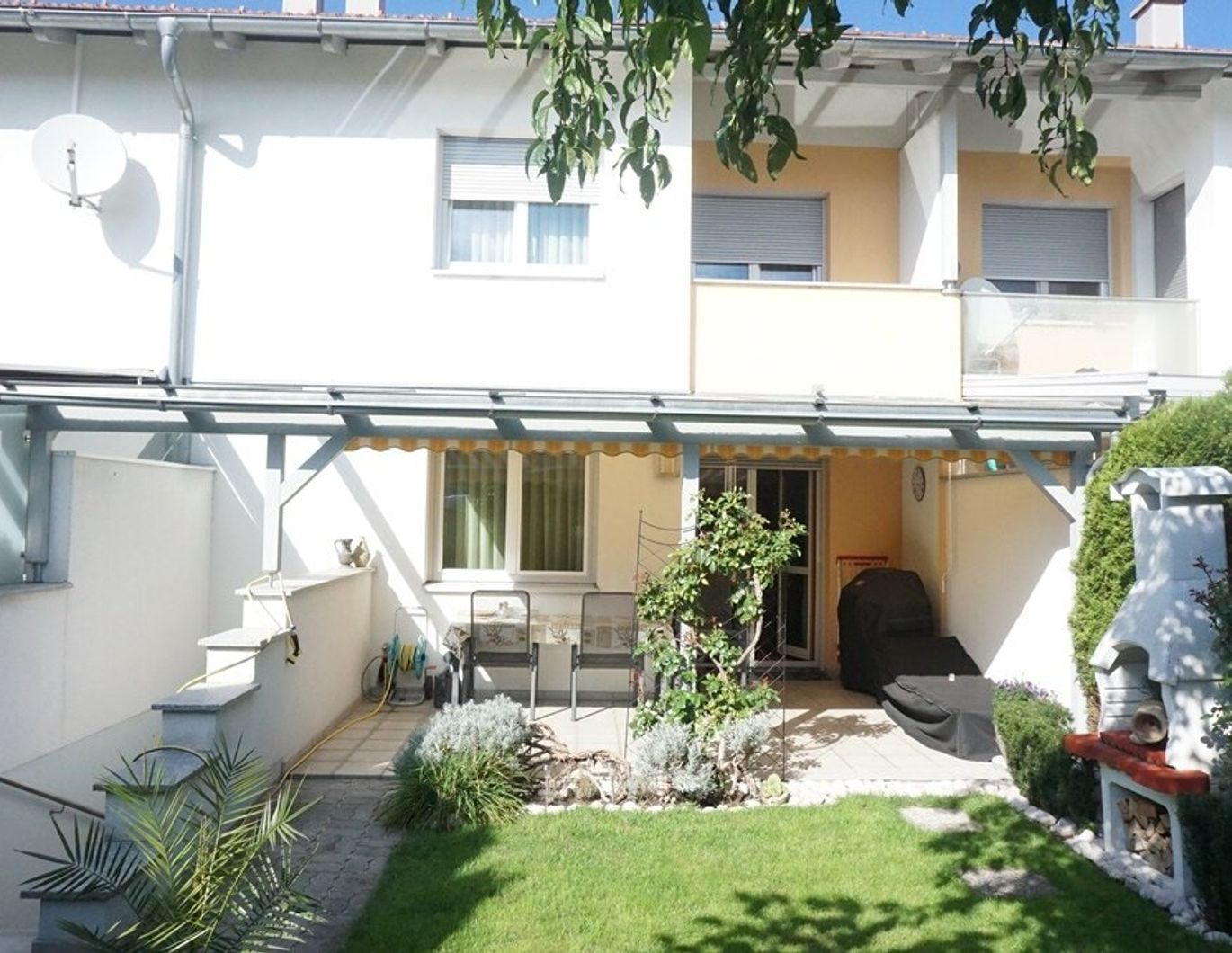 Coming Soon: Top gepflegtes und sehr gut ausgestattetes Reihenhaus!