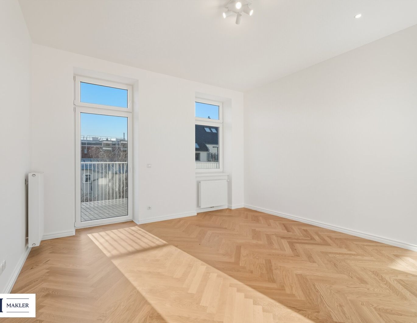 1-Zimmer-Wohntraum in vollsaniertem Altbau - Erstbezug mit Charme und Balkon