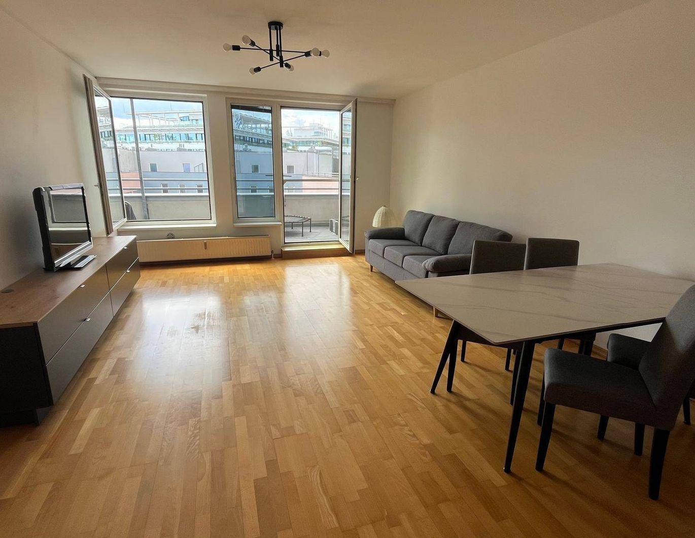 Erstbezug - 2-Zimmer-Wohnung (67m²) + Terrasse (21m²) in Heiligenstadt, Lift & Garage (opt)