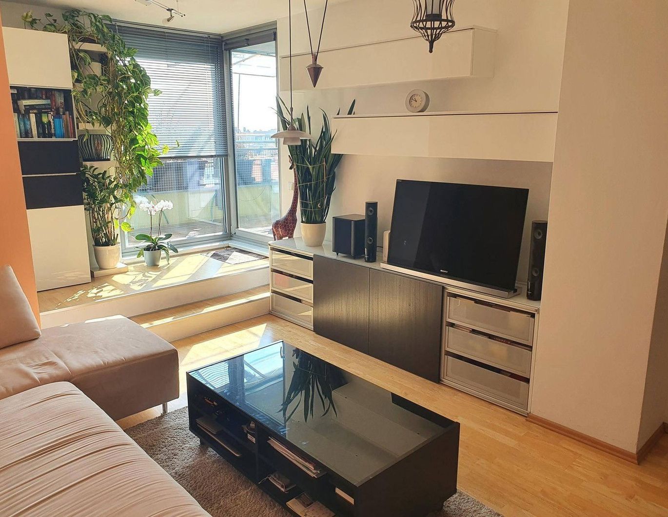 Ihre Grünoase in der Stadt - stilvolle 2-Zimmer-Wohnung mit Terrasse & Garagenplatz