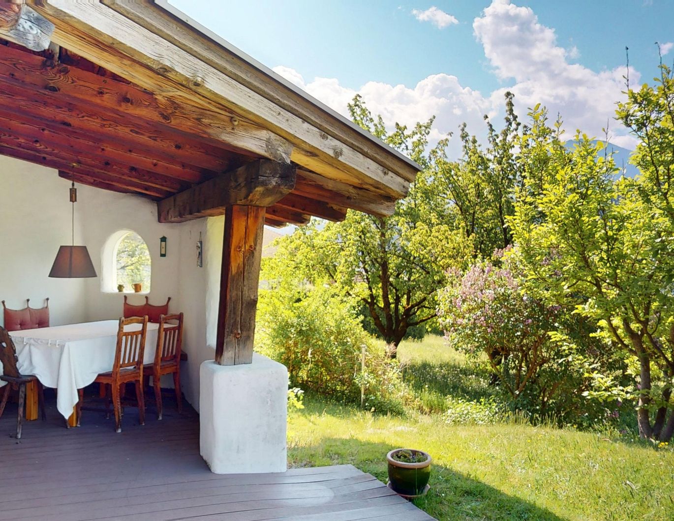 Wohnidylle in Zirl - großzügiges Einfamilienhaus im Mischgebiet auf zwei Parzellen