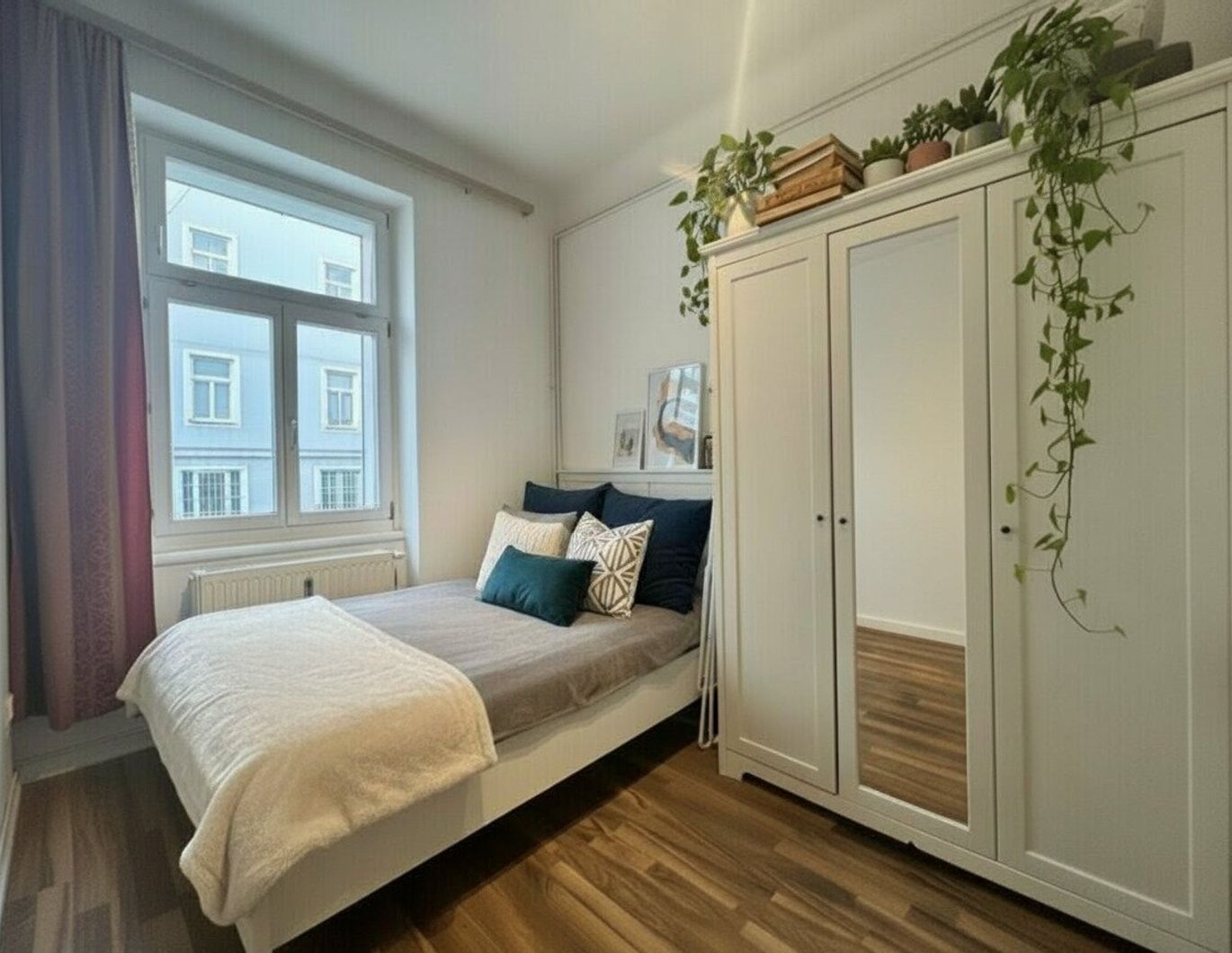 Single-/Studentenhit! Charmante, vermietete Altbauwohnung mit einem rd. 14 m² großen Eigengarten in ruhiger Lage unmittelbar beim Grazer Augarten