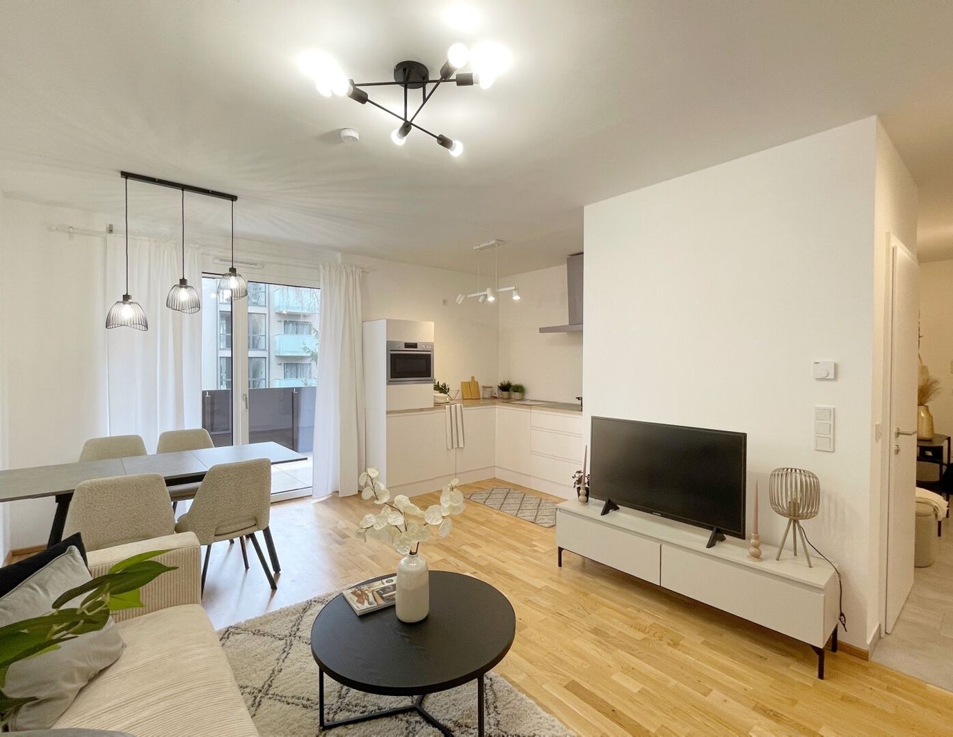 Moderne 3-Zimmer-Wohnung mit Balkon Nähe Auster