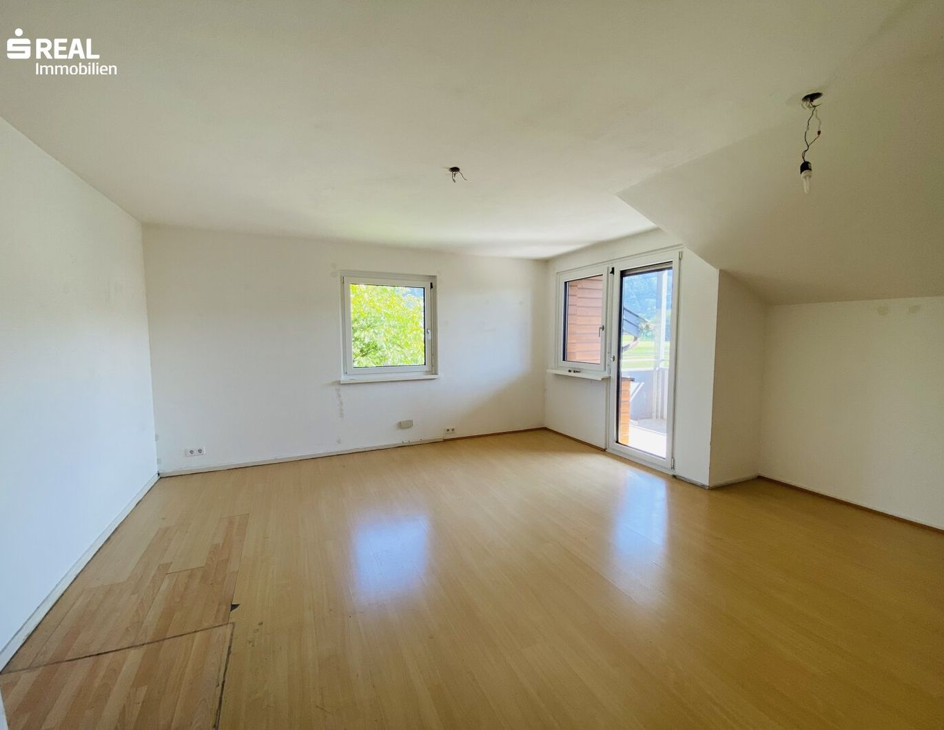 4-Zimmer-Wohnung in Wals mit Balkon und Bergblick