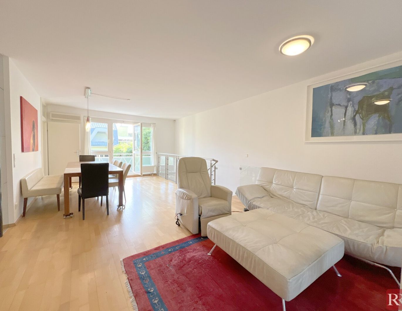 Schöne Maisonette-Wohnung in ruhiger Lage