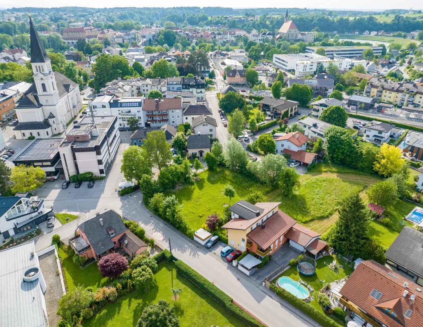 NEUER PREIS | Oberndorf bei Salzburg: 3 Zimmer | 98 m² | Tiefgarage & Lift