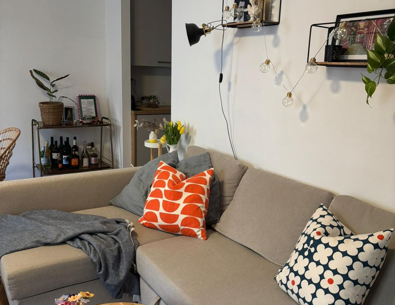 Nachmieterin gesucht - Toplage 1060